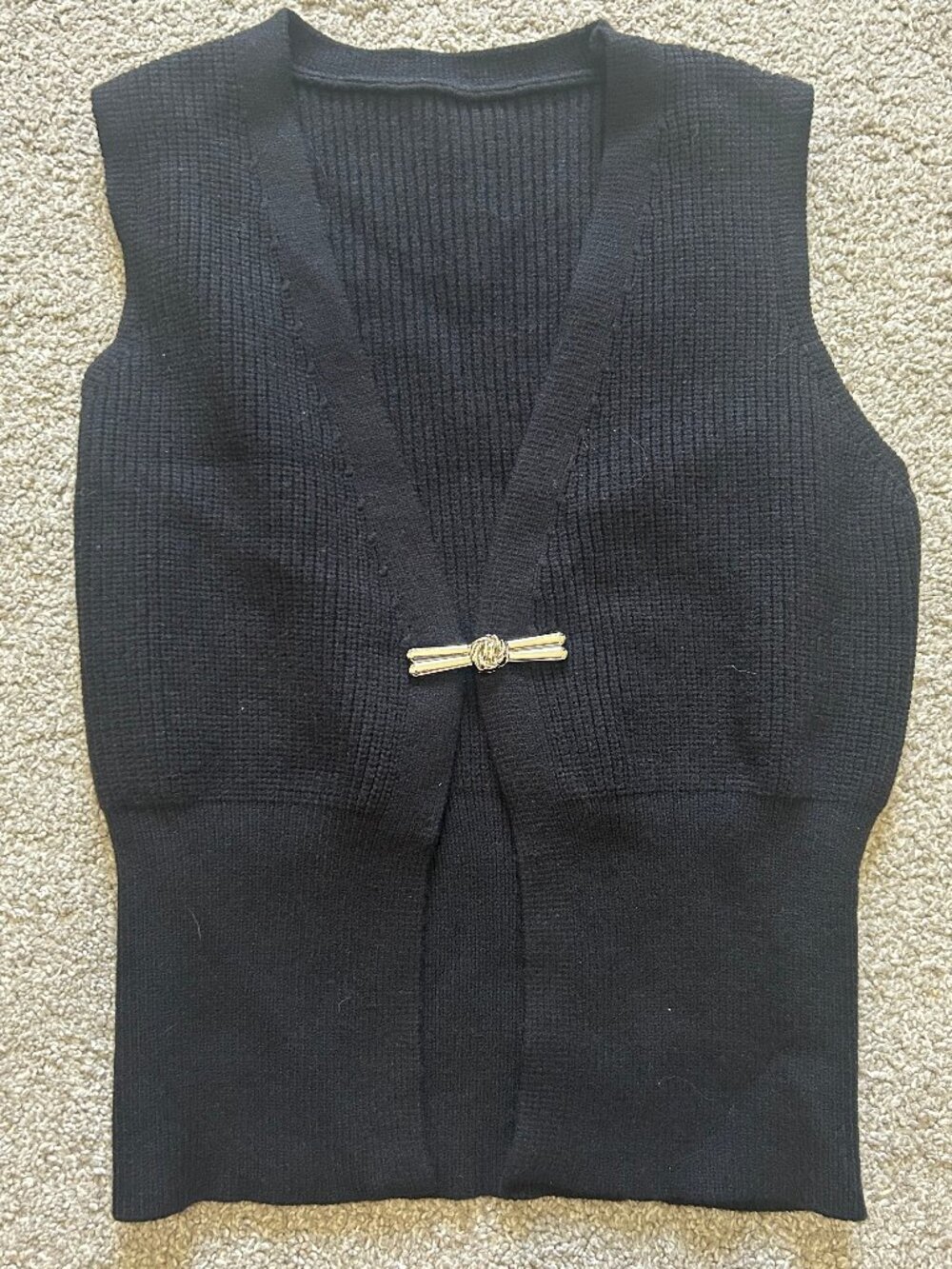 Commense Sweater Vest